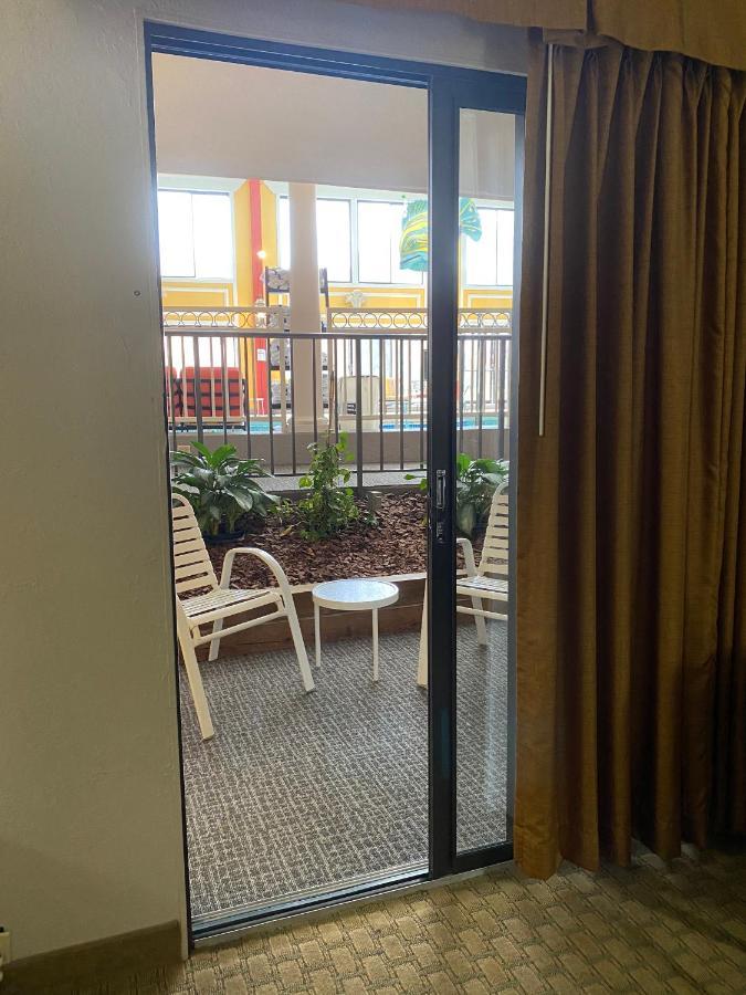 Bel-Aire Hotel Lake אירי מראה חיצוני תמונה