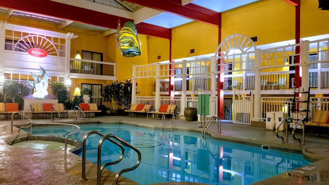 Bel-Aire Hotel Lake אירי מראה חיצוני תמונה
